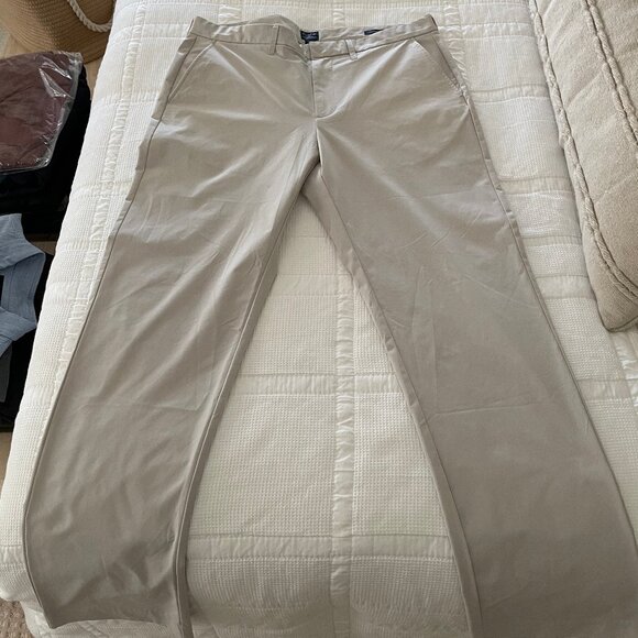 J Crew Thompson Flex Tech Pant, Tapered, 34"x32" - Picture 2 of 5